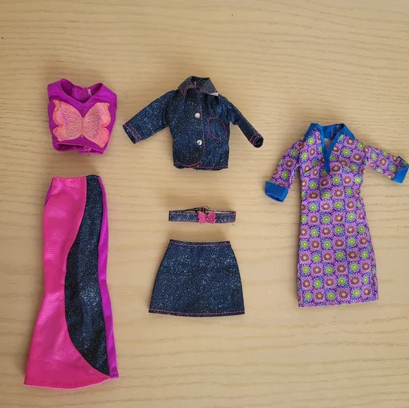 Mattel Toys Vintage Barbie Bundle Of Denim Jacket Set Long
